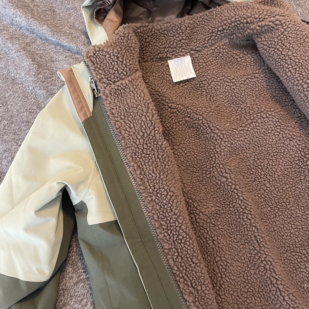 Boys XL Patagonia dual layer Jacket